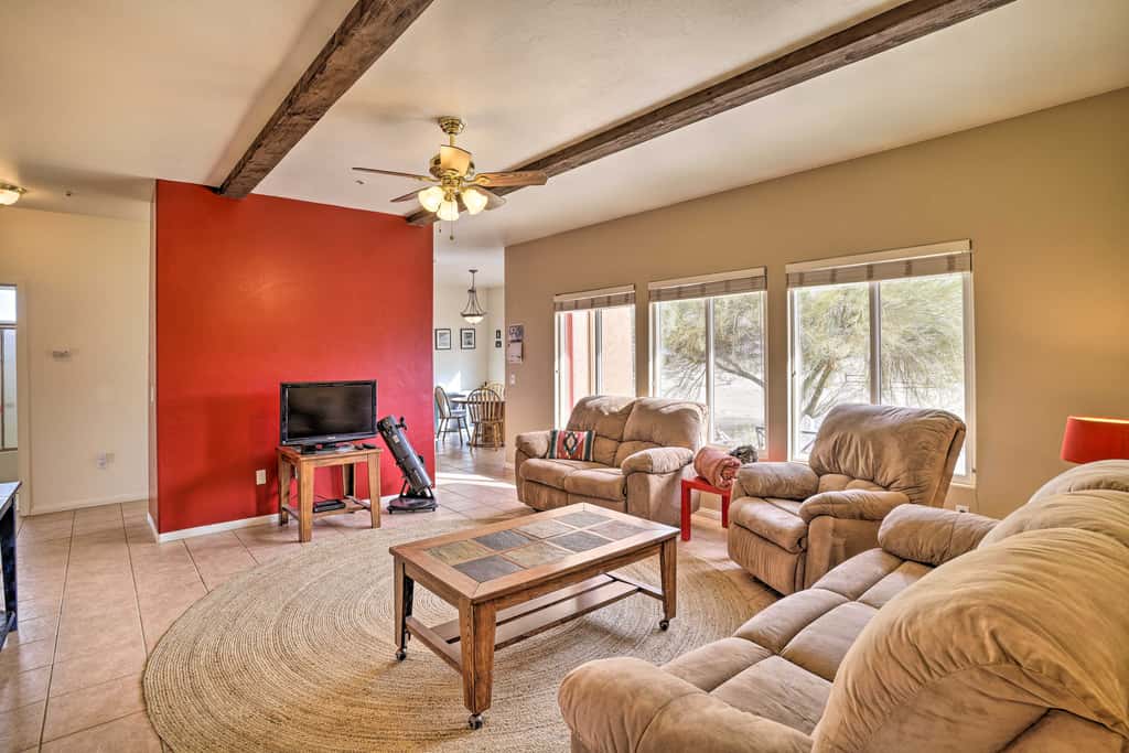 Borrego Springs Stargazing Home w/ Mtn Views