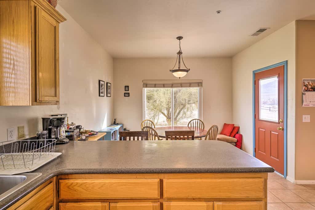 Borrego Springs Stargazing Home w/ Mtn Views