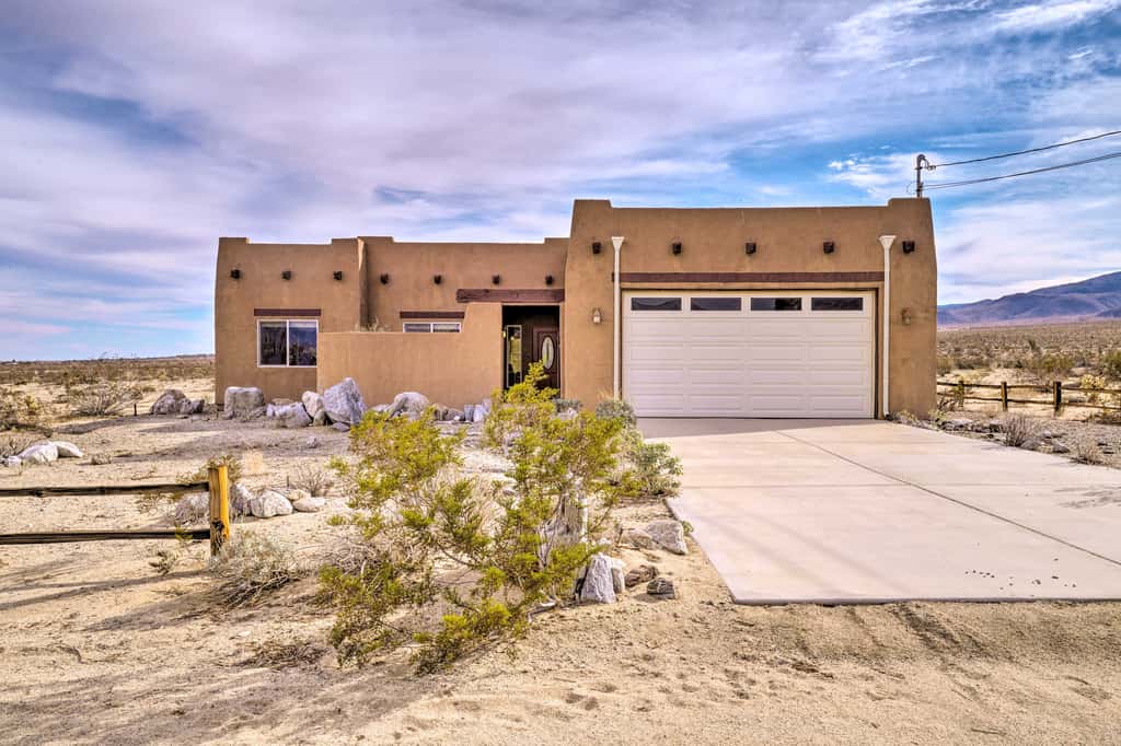 Borrego Springs Stargazing Home w/ Mtn Views