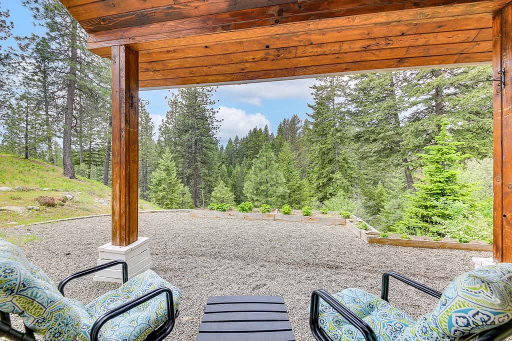 Rustic & Modern Home w/ Forest Views in Newport!