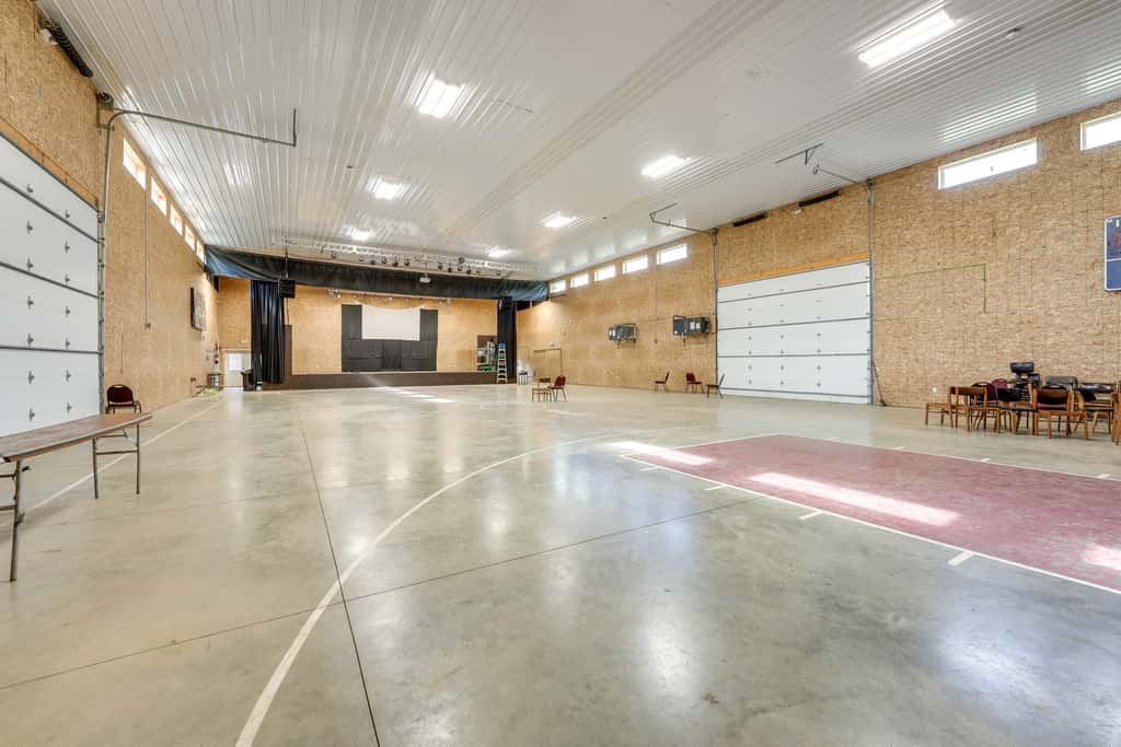 Cozy Cassopolis Cabin, Near Parks & Golfing!