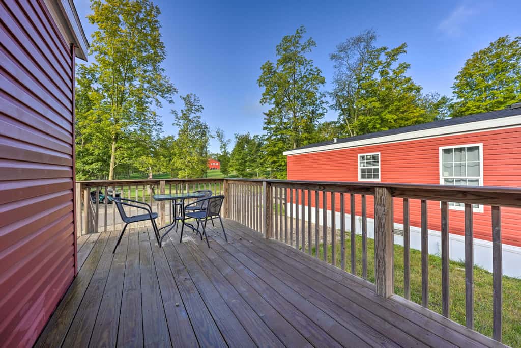 Pet-Friendly Cassoplis Cabin, Close to Parks!