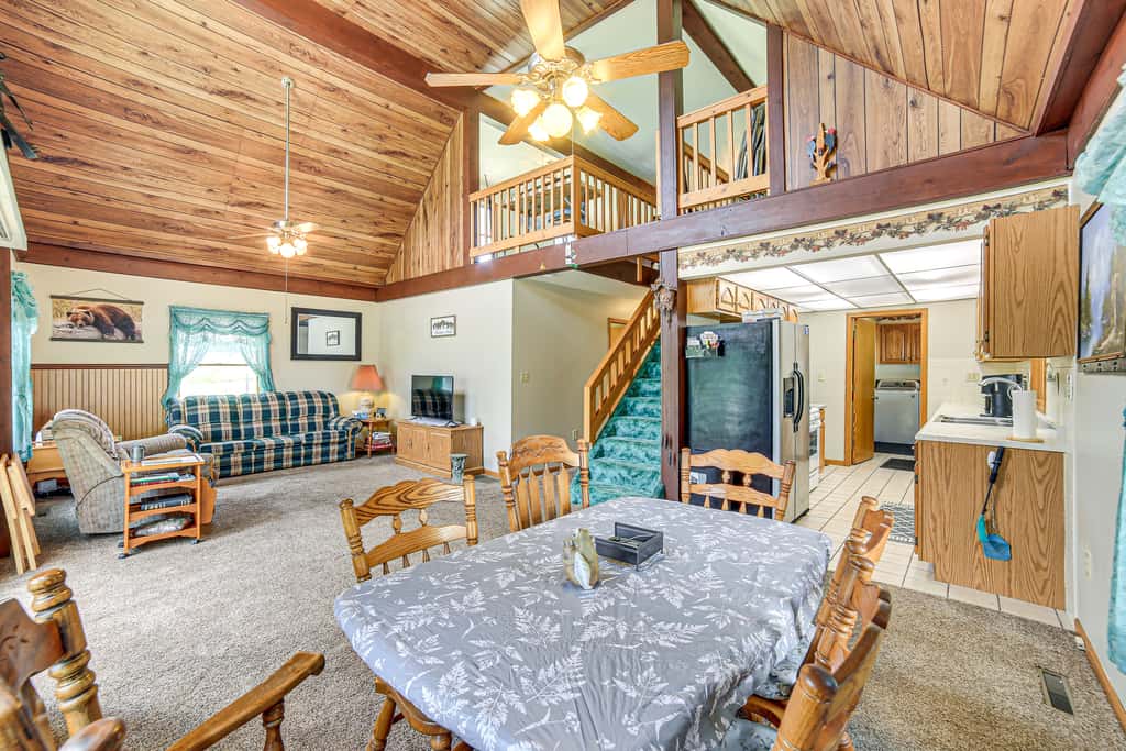 Germfask Home w/ Fire Pit, Grill & Yard Games!