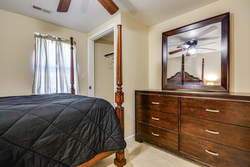 Bring Your Pets! Getaway 1 Mi to Uptown Lexington