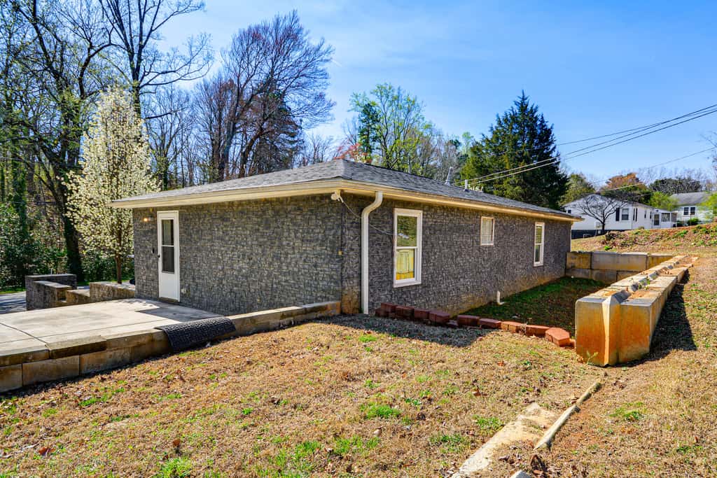 Bring Your Pets! Getaway 1 Mi to Uptown Lexington