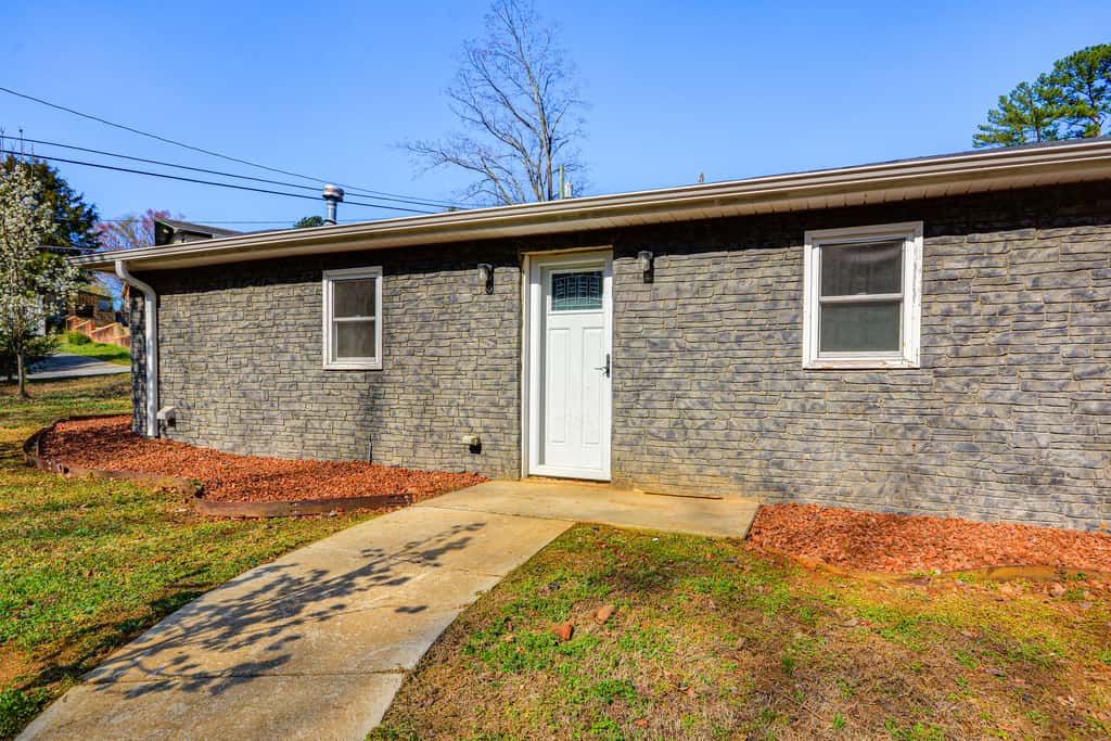 Bring Your Pets! Getaway 1 Mi to Uptown Lexington