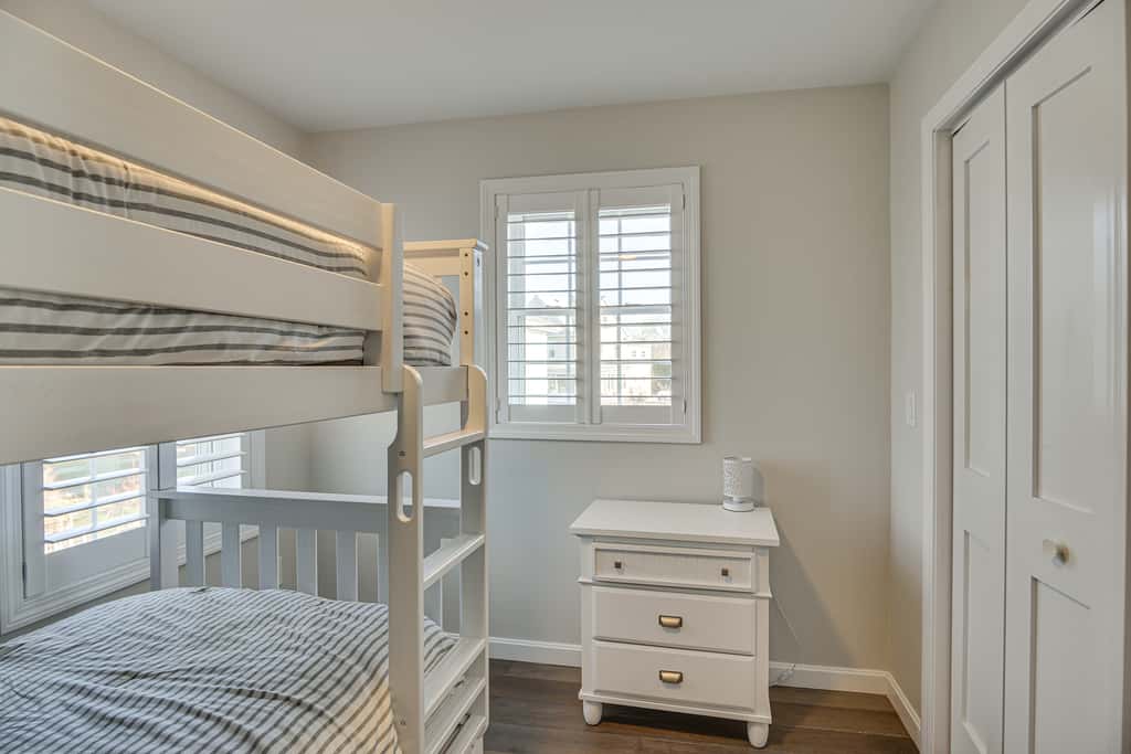 Renovated Family Home on Providence River!