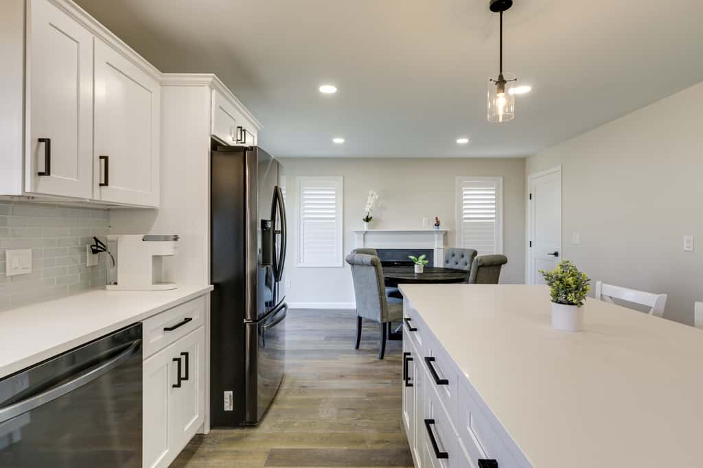 Renovated Family Home on Providence River!