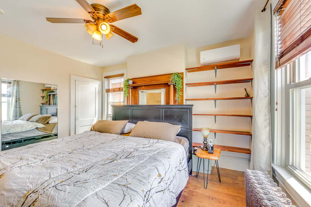 Dog-Friendly Pittsburgh Home, 3 Mi to Downtown!