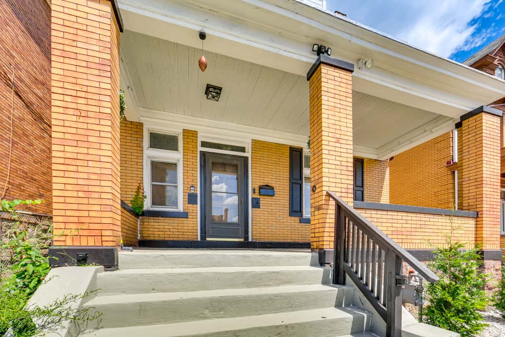 Dog-Friendly Pittsburgh Home, 3 Mi to Downtown!