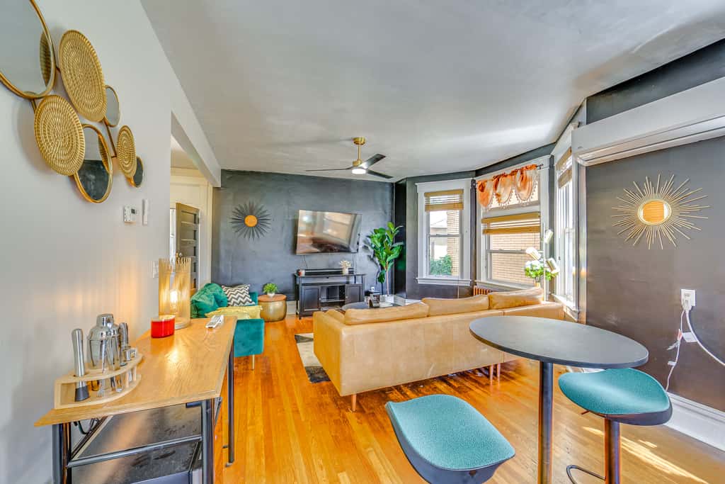 Dog-Friendly Pittsburgh Home, 3 Mi to Downtown!