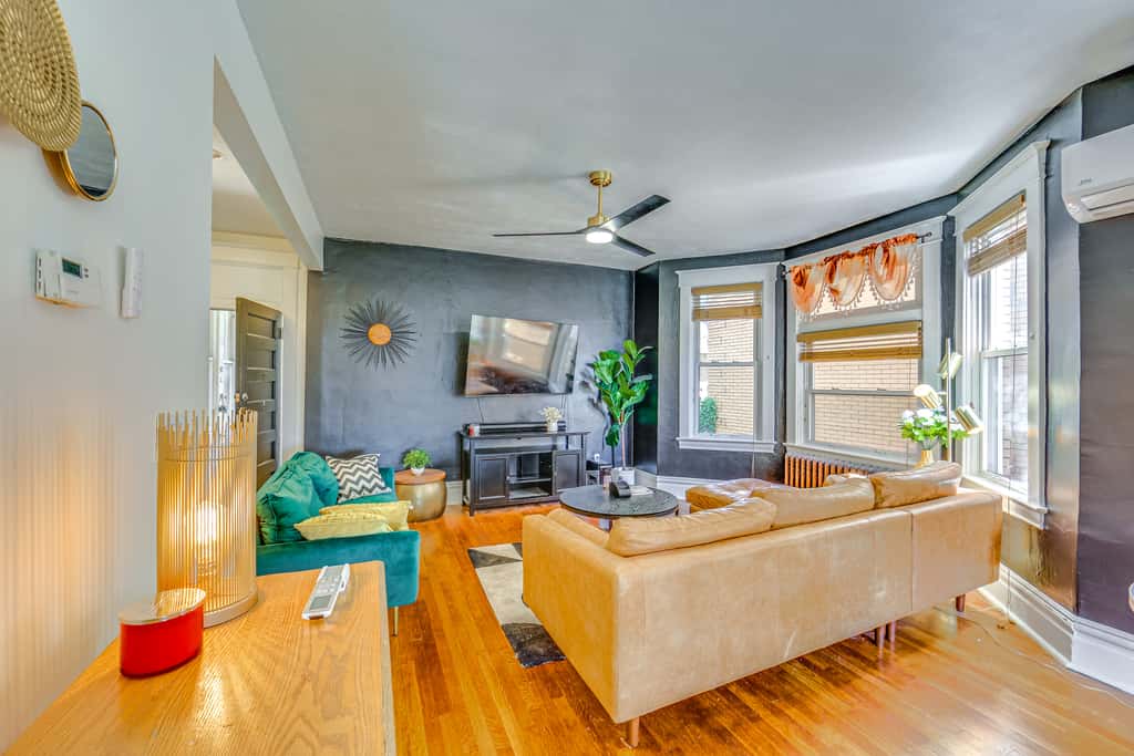 Dog-Friendly Pittsburgh Home, 3 Mi to Downtown!
