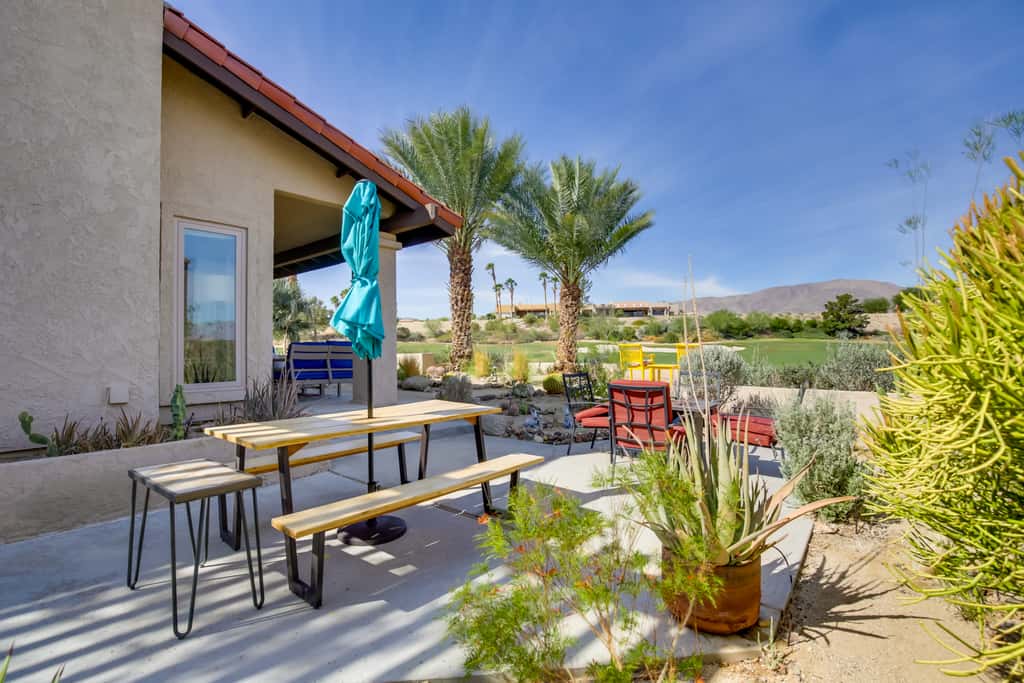 'Roadrunner Roost' at Rams Hill Golf Resort!