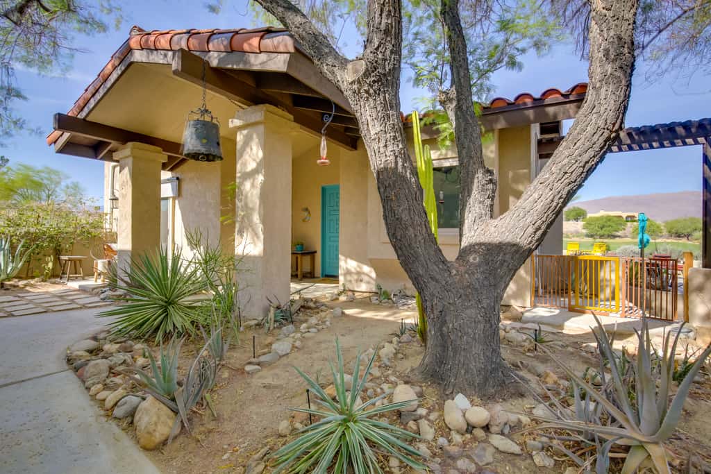 'Roadrunner Roost' at Rams Hill Golf Resort!