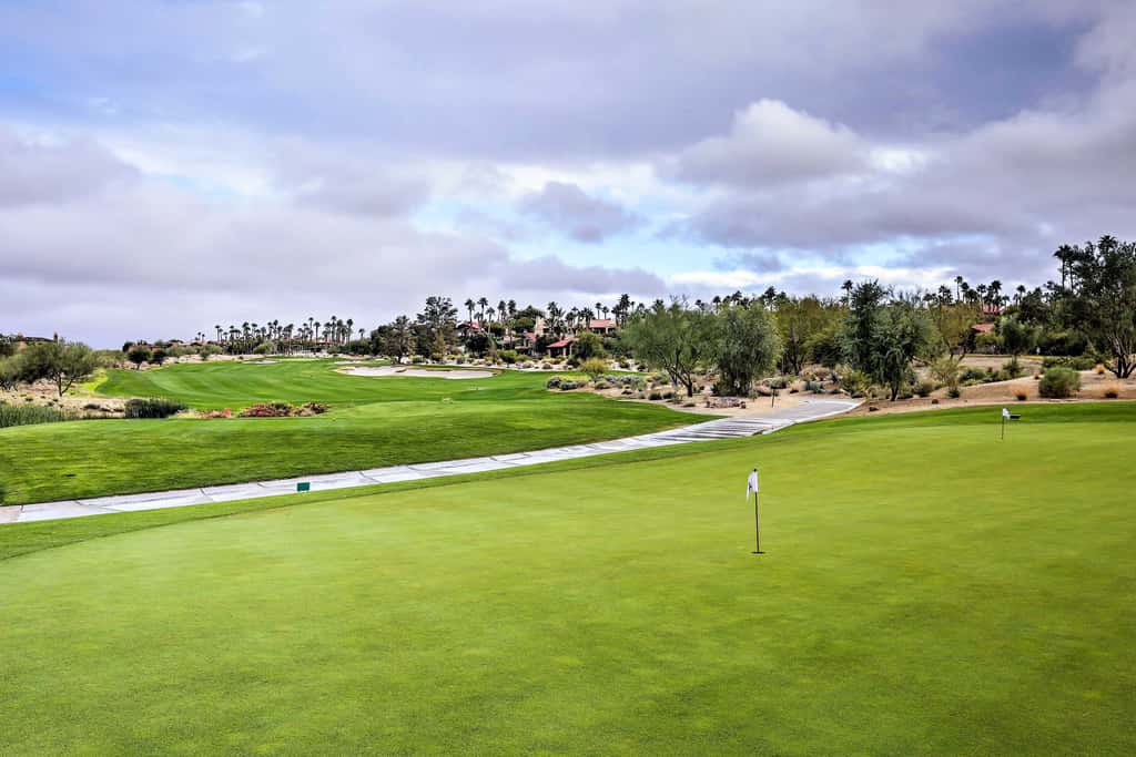'Roadrunner Roost' at Rams Hill Golf Resort!