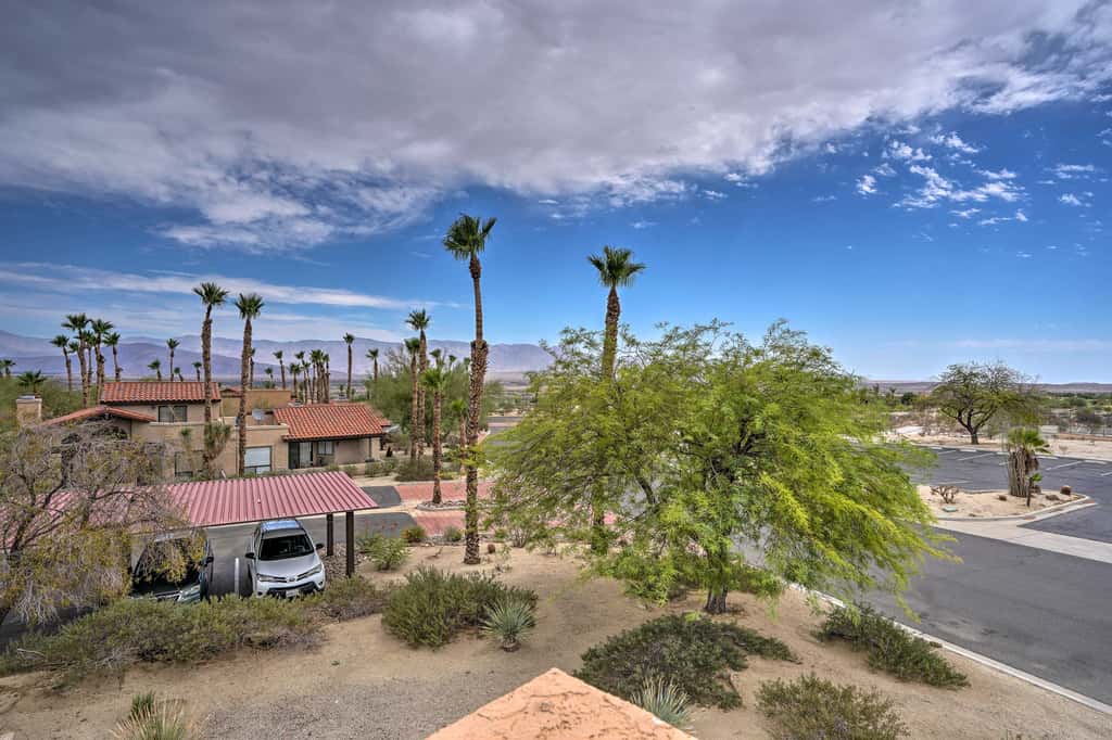 Borrego Springs Retreat w/ Grill & Patio!