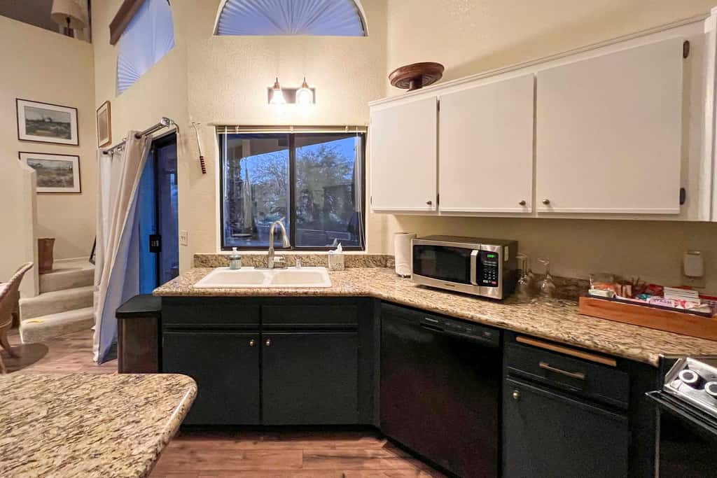Borrego Springs Retreat w/ Grill & Patio!