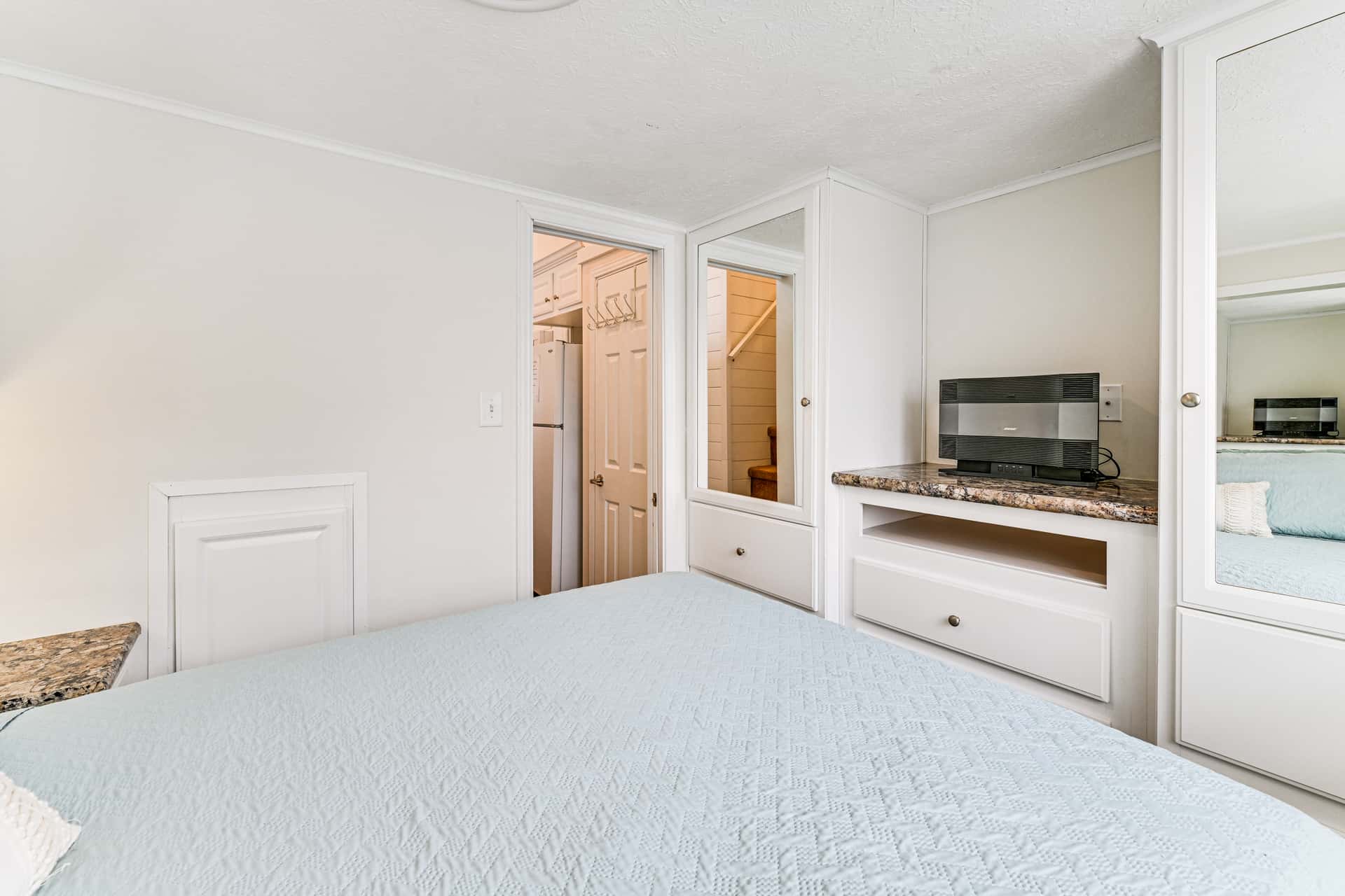 Community Perks + Views: Cozy Lake Norman Cottage