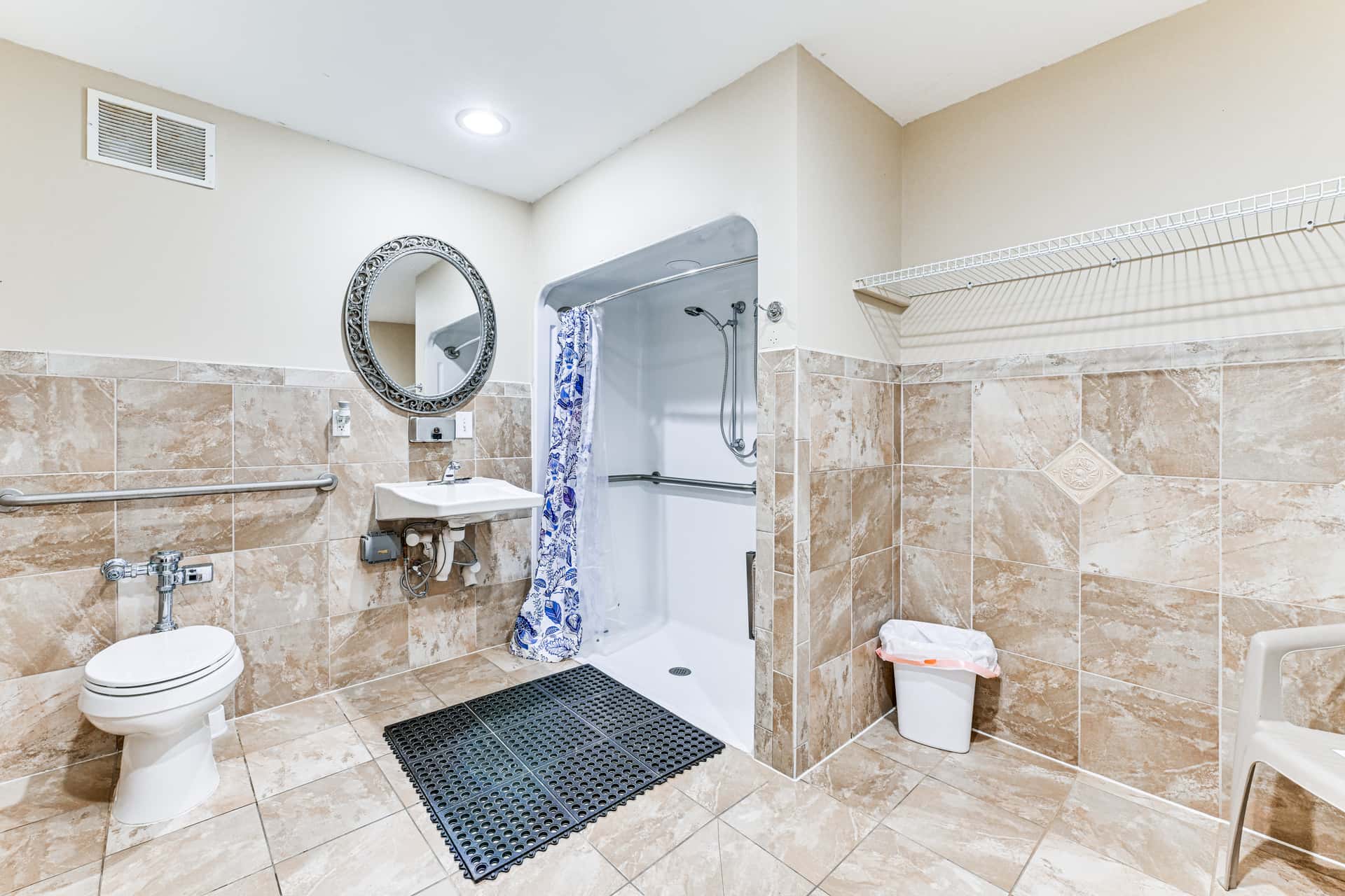 Community Perks + Views: Cozy Lake Norman Cottage