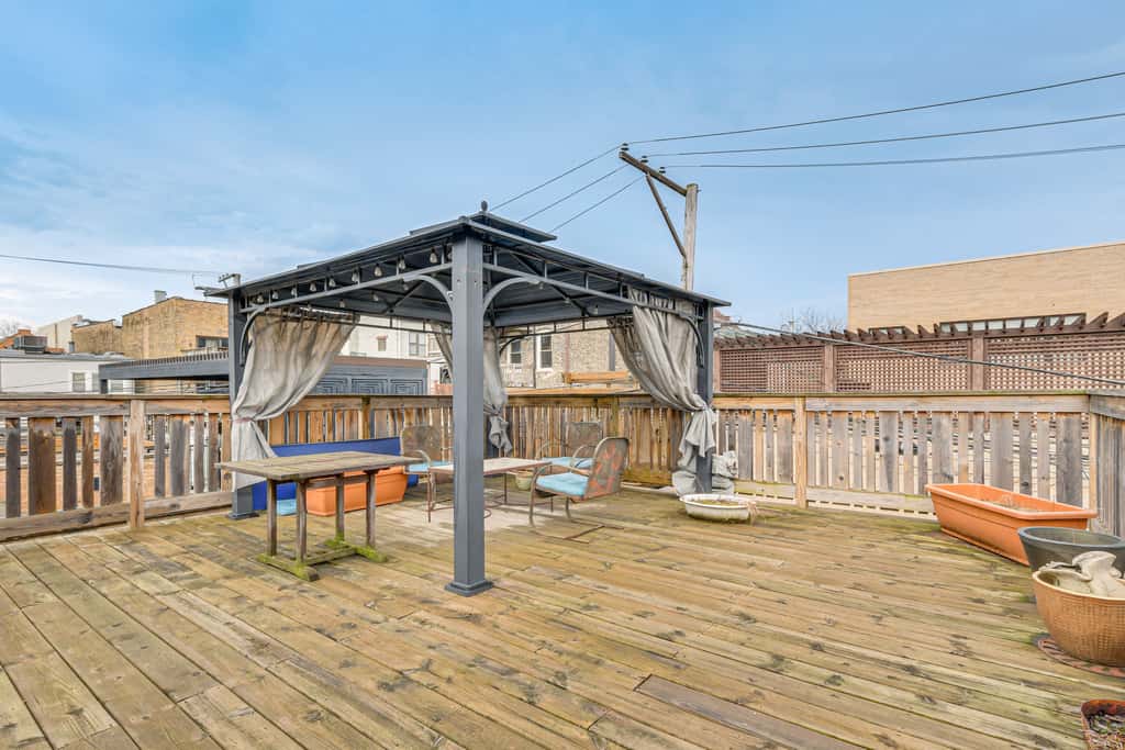 Historic 1930s Retreat! Walk to Wicker Park