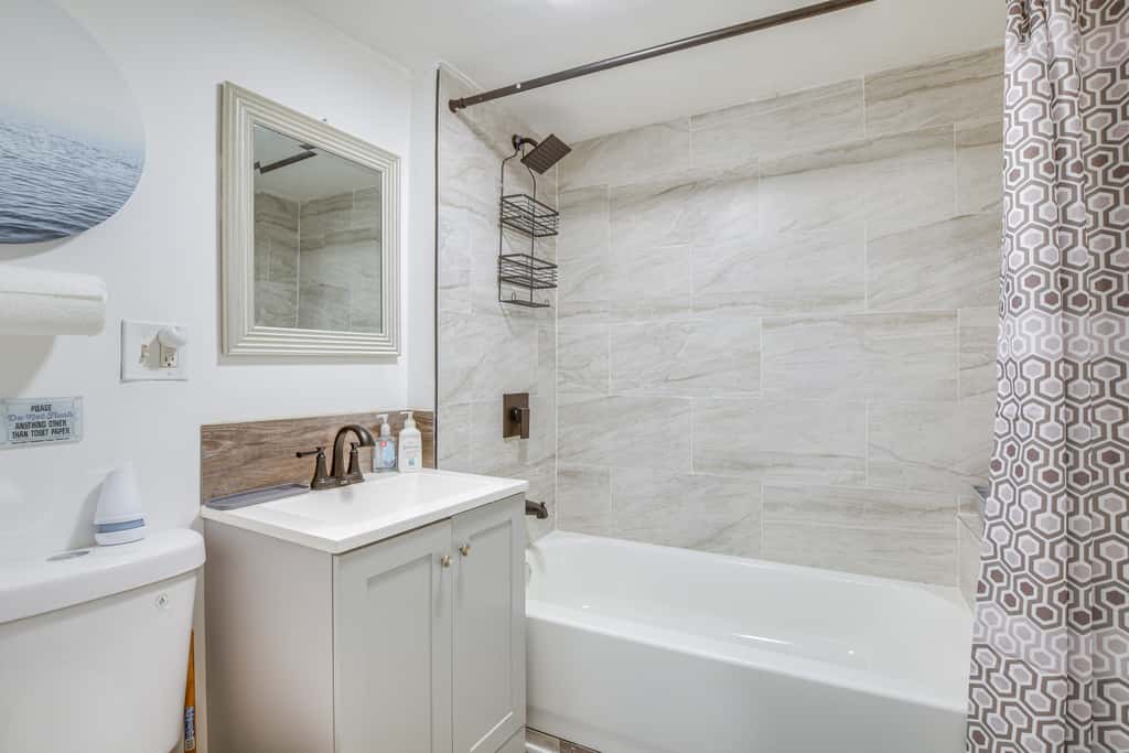 2MI to Obama Center - Pet-Friendly near UOC!