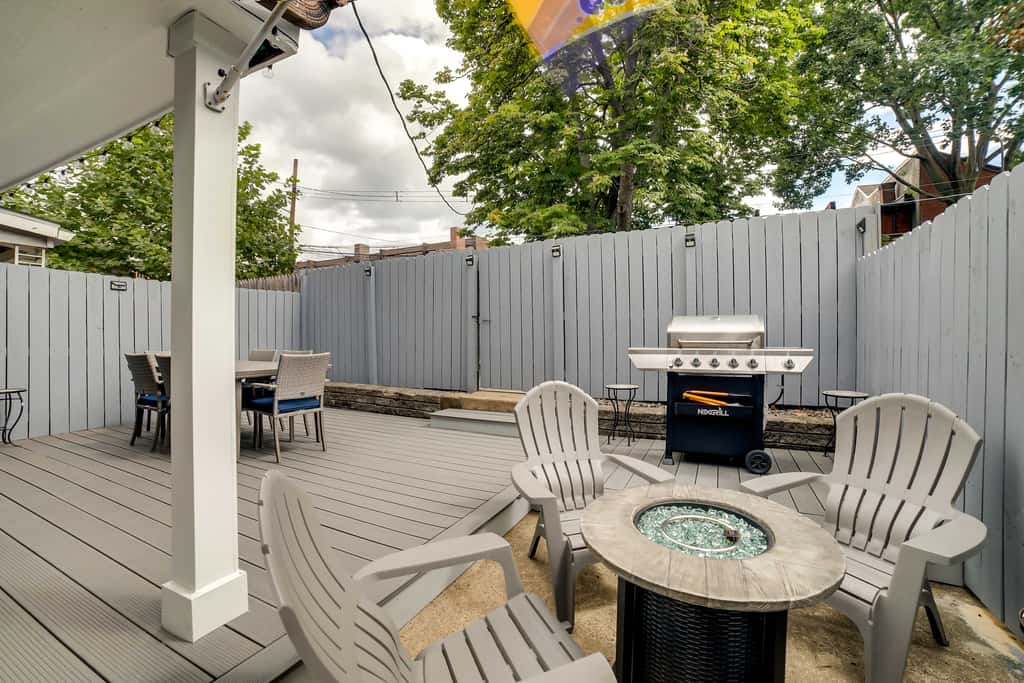 Walk to Walnut St: ‘Shadyside House’ w/ Deck