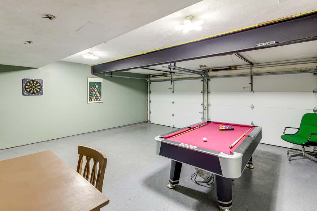 Bring the Family! Suburban Home w/ Yard in Omaha