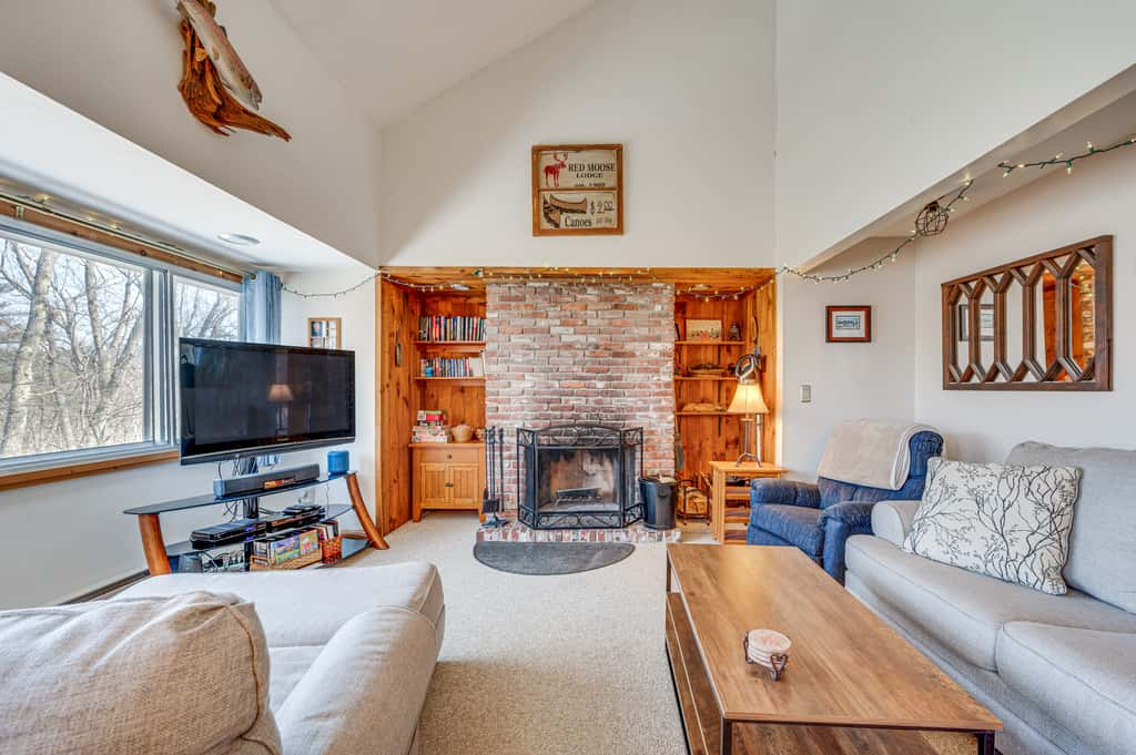 Mountain Resort Condo with King Bed Suite