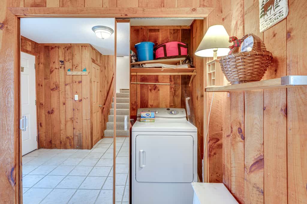 Mountain Resort Condo with King Bed Suite