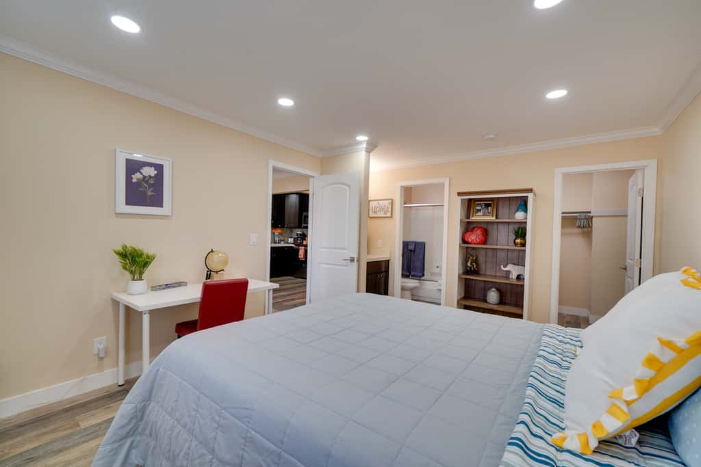 Sip, Golf & Explore: Pleasanton Retreat!