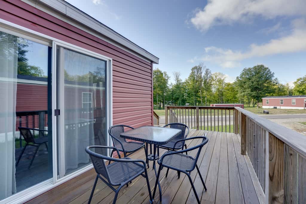 Cassopolis Cabin w/ On-Site Fishing Pier!