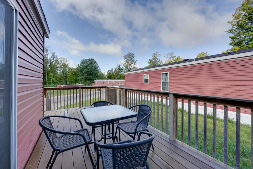 Cassopolis Cabin w/ On-Site Fishing Pier!