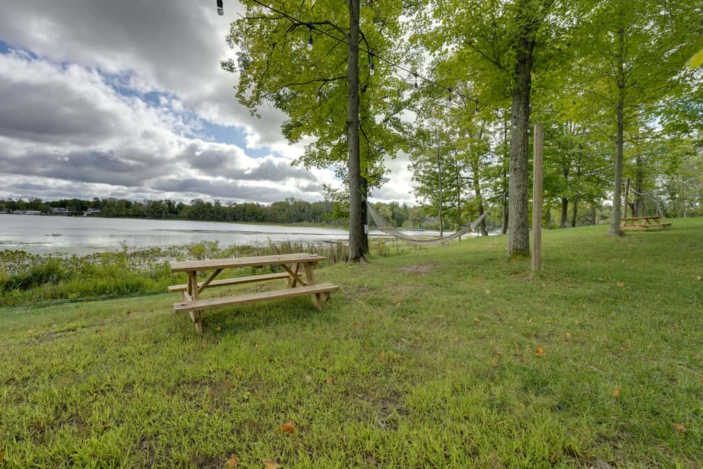Cassopolis Cabin w/ On-Site Fishing Pier!