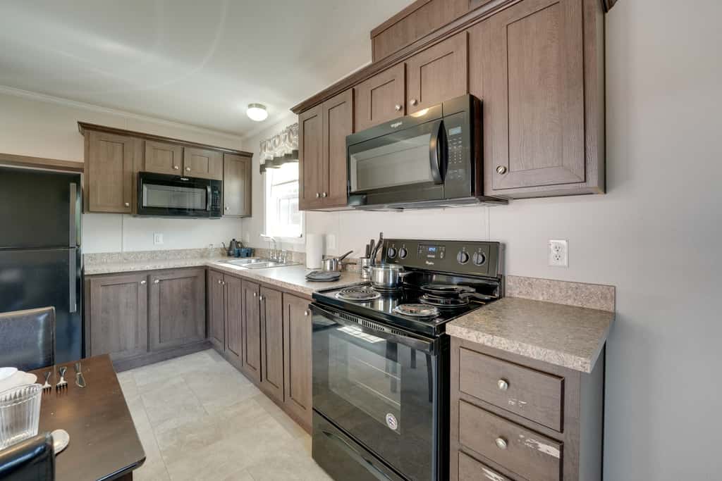 Cassopolis Cabin w/ On-Site Fishing Pier!