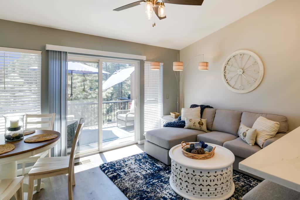 Updated Lake Almanor Retreat w/ Patio & Grill!