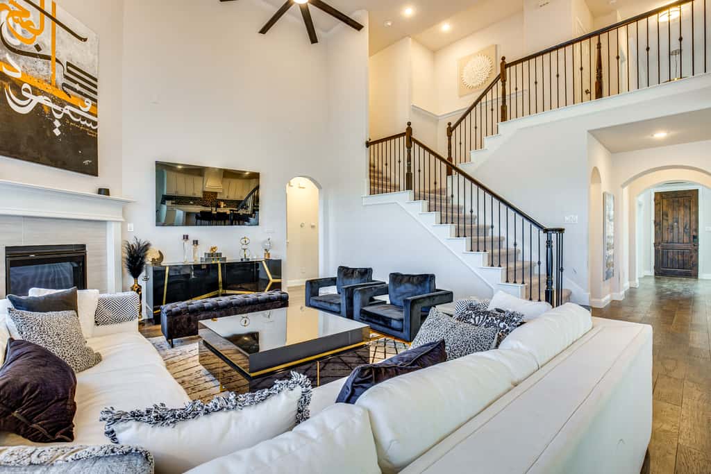 Game Room + Home Theater: Retreat Near Omni PGA!
