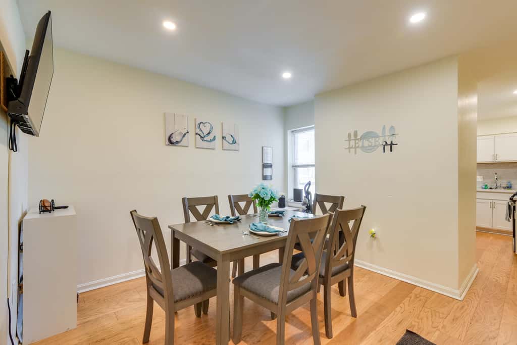 Baltimore Townhome Near Oriole Park w/ A/C!
