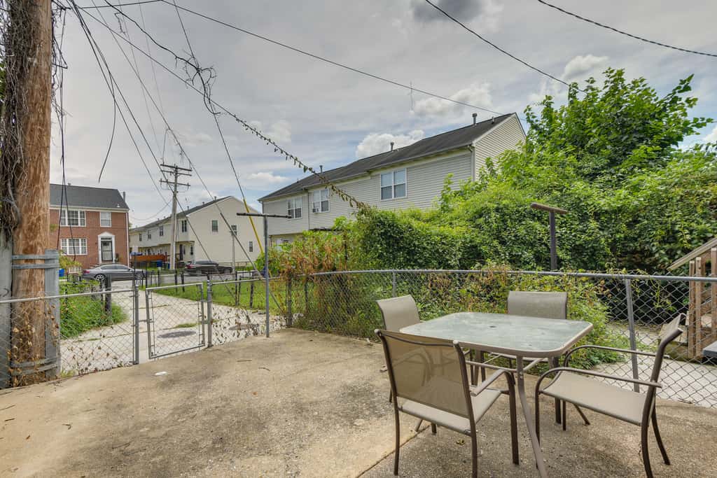 Baltimore Townhome Near Oriole Park w/ A/C!