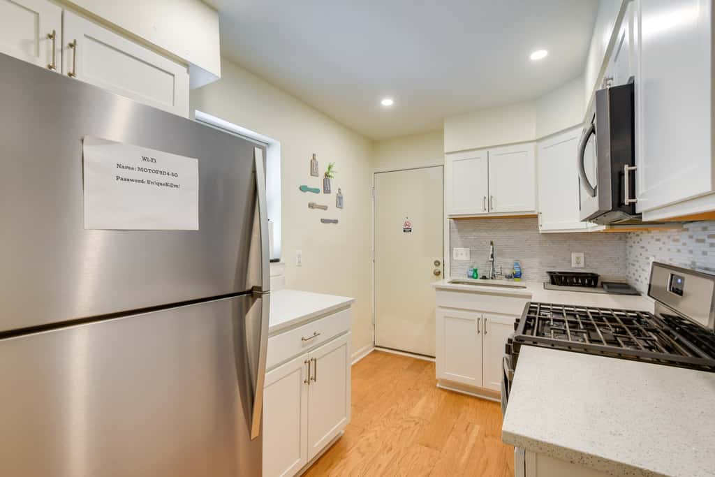 Baltimore Townhome Near Oriole Park w/ A/C!