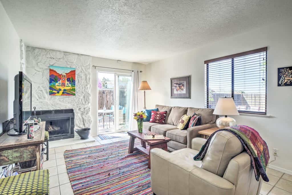 Mountain-View Albuquerque Townhome w/ Patio!
