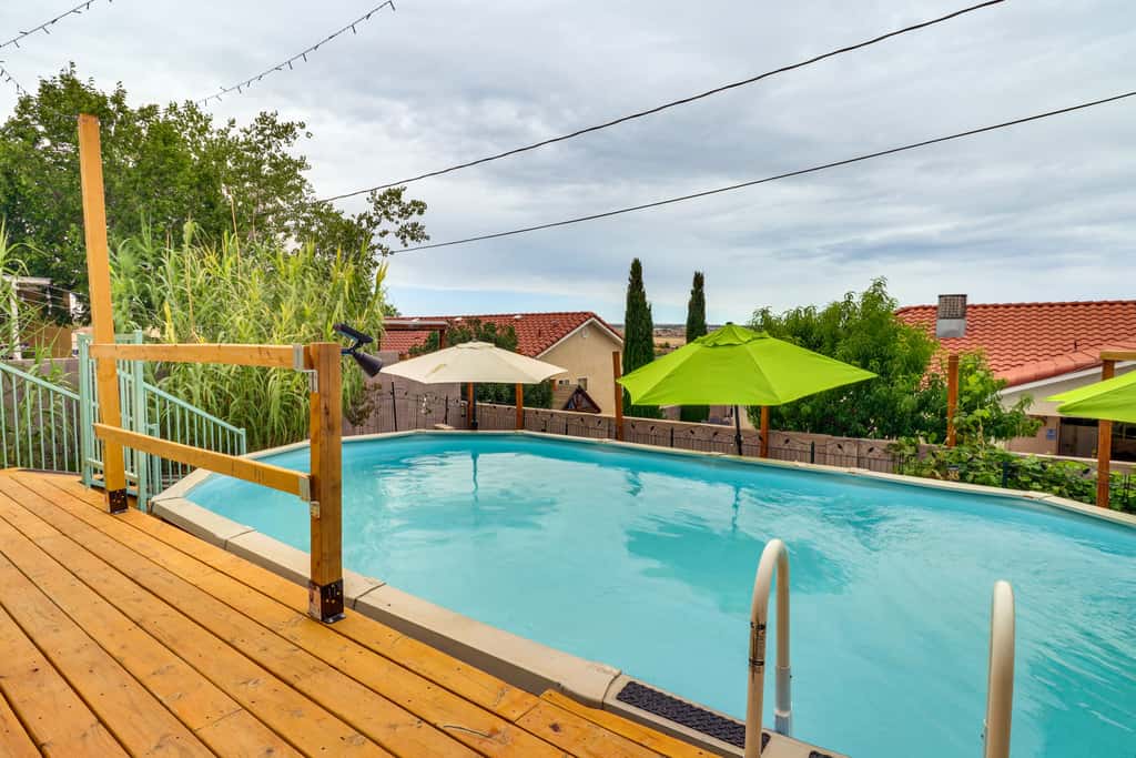 6 Mi to Balloon Fiesta | Patio & Outdoor Bar