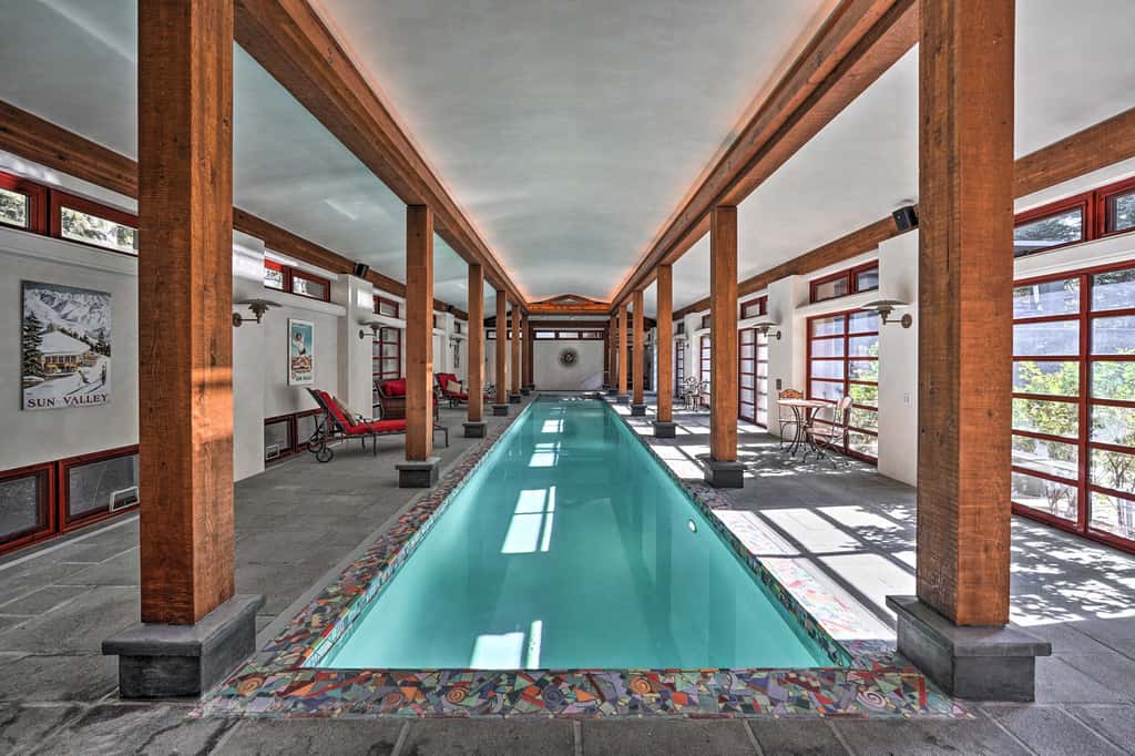 Sun Valley Estate w/ Private Pool, Theater & Gym