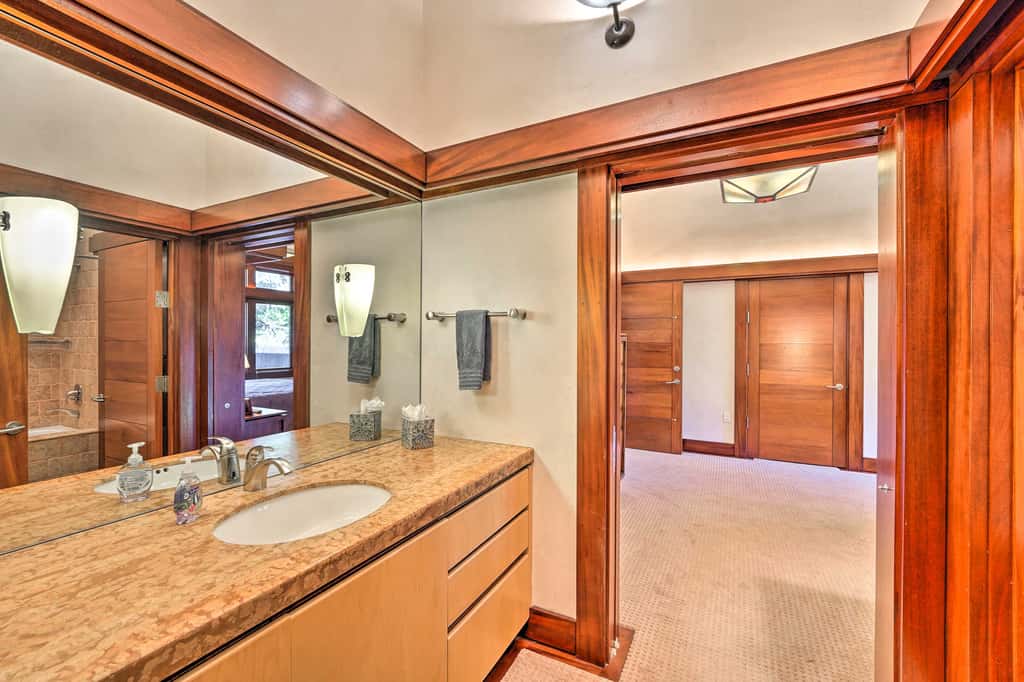 Sun Valley Estate w/ Private Pool, Theater & Gym