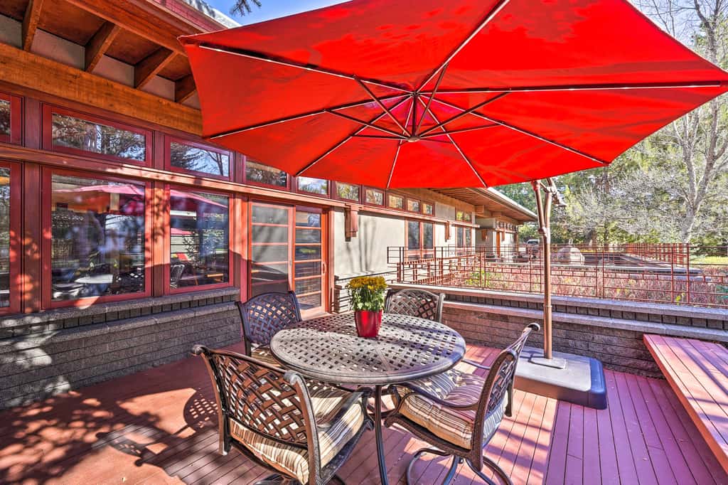 Sun Valley Estate w/ Private Pool, Theater & Gym