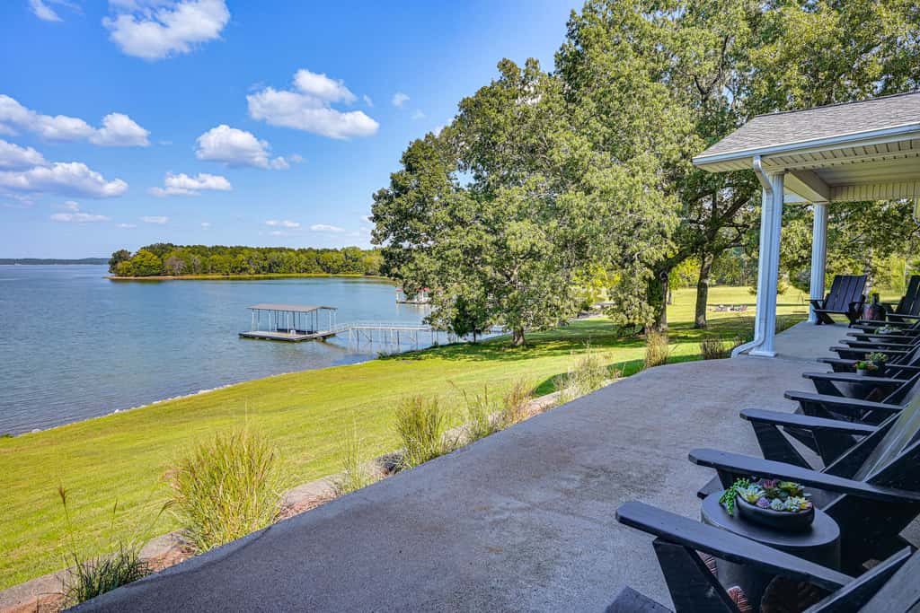 'Edgewater on Kentucky Lake' w/ Hot Tub & Games