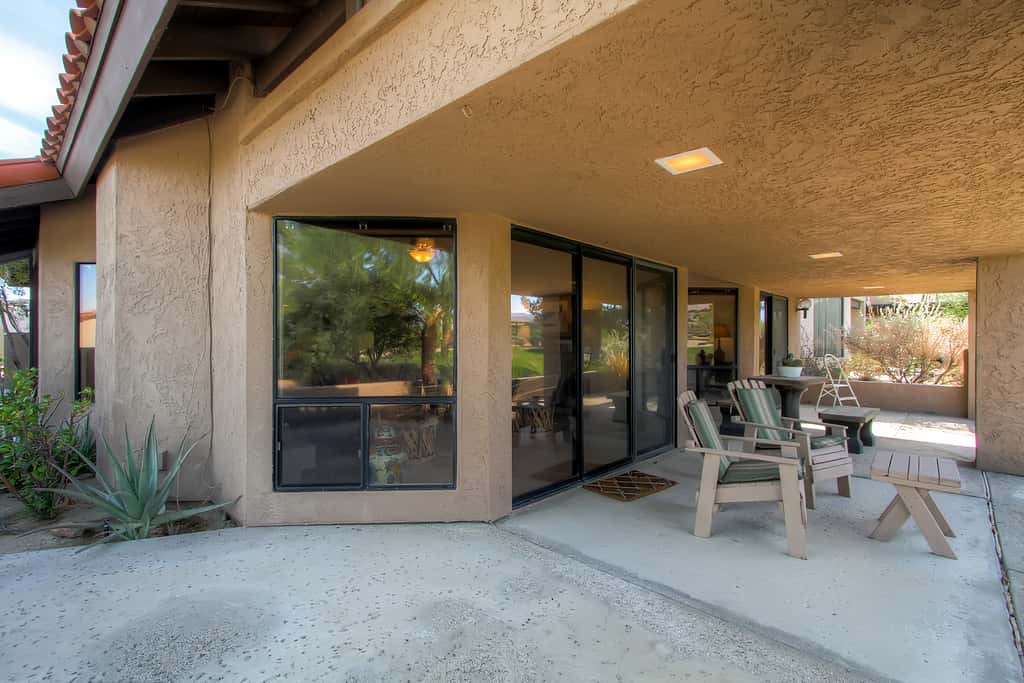 Country Club Home: 2 BR, 2 BA + Den ~ 1 Mi to Golf