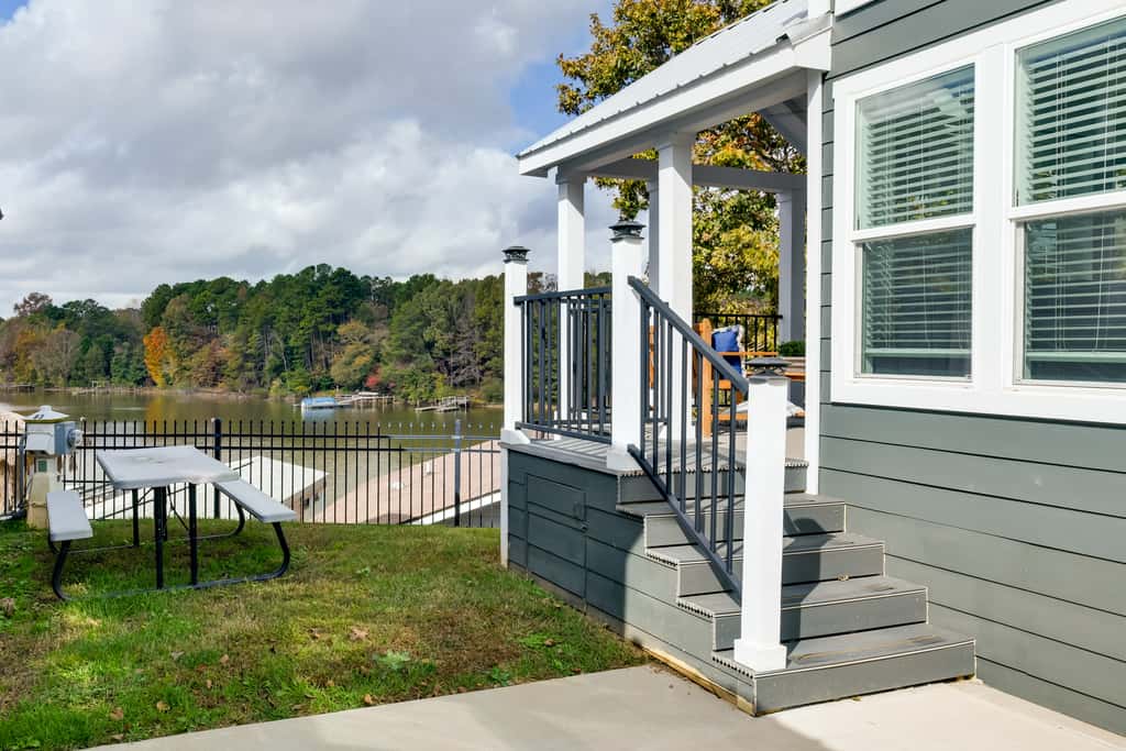 < 1 Mi to Marina: Lake Norman Home w/ Pool Access!
