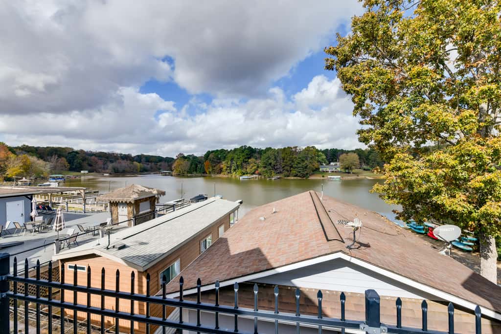< 1 Mi to Marina: Lake Norman Home w/ Pool Access!