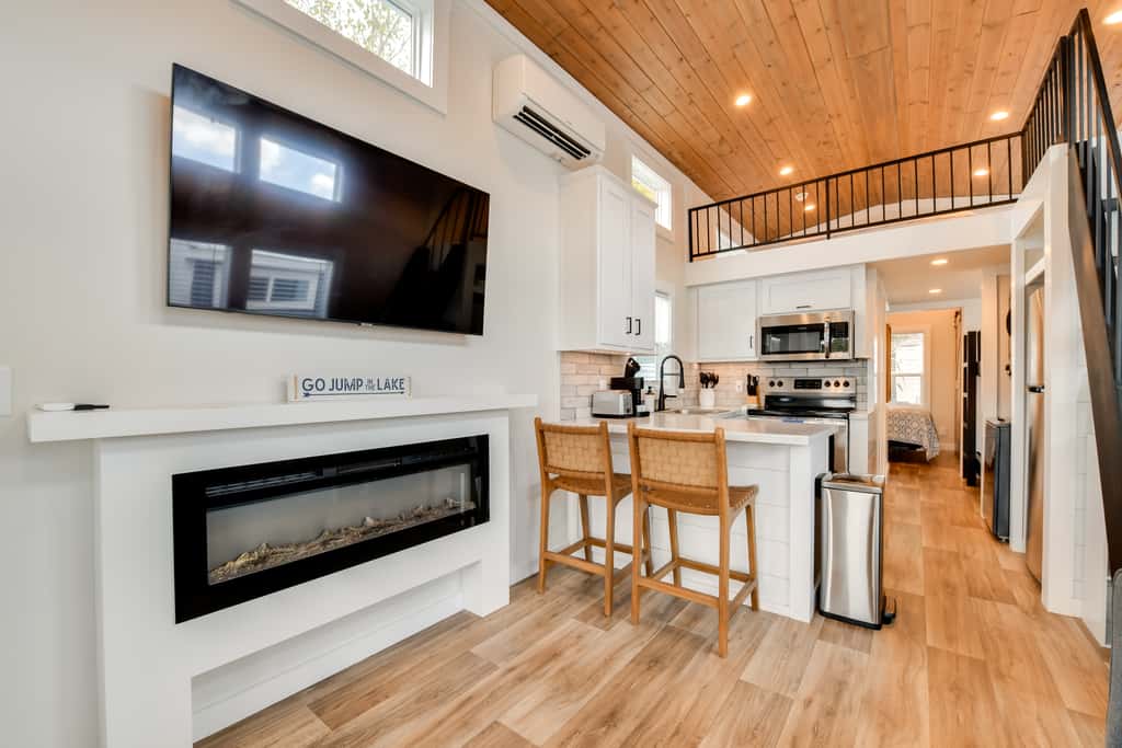 < 1 Mi to Marina: Lake Norman Home w/ Pool Access!