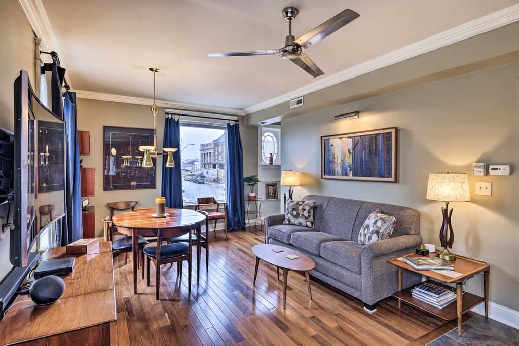Unique Kansas City Apt: Walk to KC Streetcar Stop!